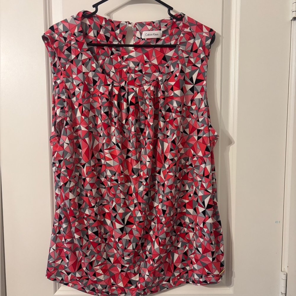 Calvin Klein Red and Gray Geometric Top